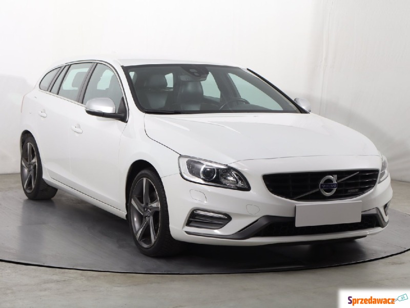 Volvo V60  Kombi 2014,  1.6 benzyna - Na sprzedaż za 32 999 zł - Nowy Sącz