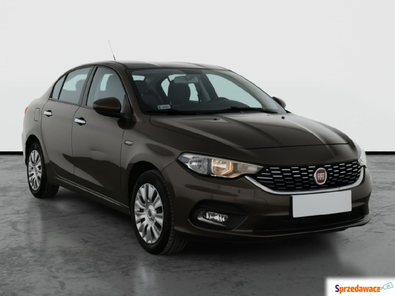 Fiat Tipo  Liftback 2016,  1.6 diesel - Na sprzedaż za 23 999 zł - Piaseczno
