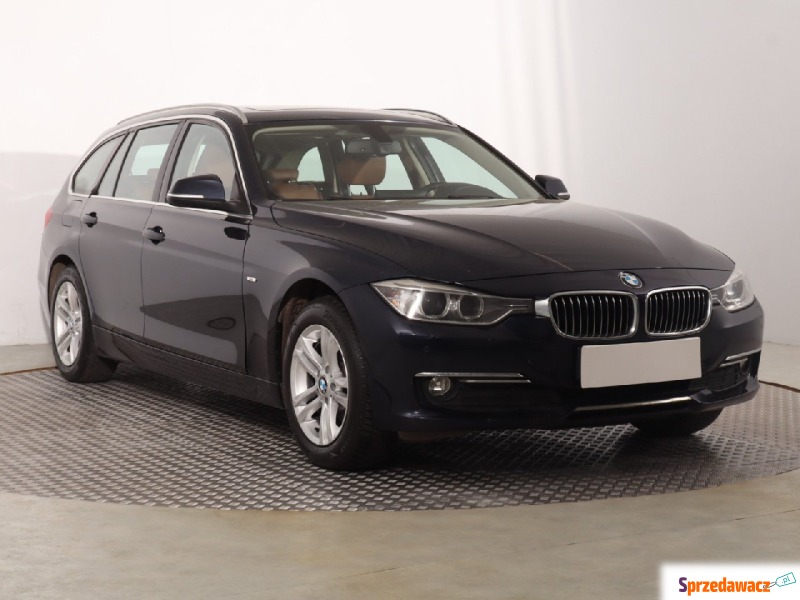 BMW Seria 3  Kombi 2013,  2.0 diesel, automat - Na sprzedaż za 46 999 zł - Katowice
