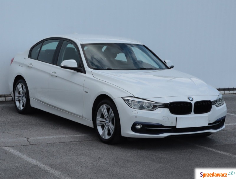 BMW Seria 3  Liftback 2016,  1.5 benzyna, automat - Na sprzedaż za 51 999 zł - Lublin
