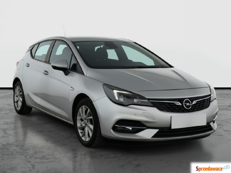 Opel Astra  Hatchback 2019,  1.2 benzyna - Na sprzedaż za 37 499 zł - Piaseczno