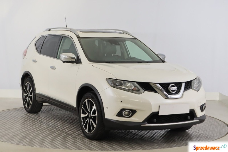 Nissan X-Trail  SUV 2015,  1.6 benzyna - Na sprzedaż za 44 999 zł - Zabrze