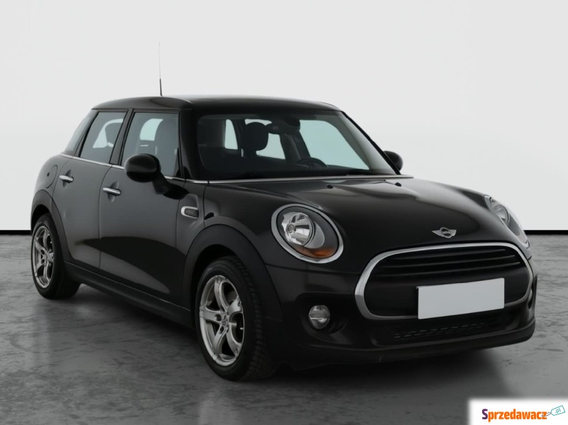 Mini   Hatchback 2015,  1.2 benzyna - Na sprzedaż za 29 699 zł - Piaseczno