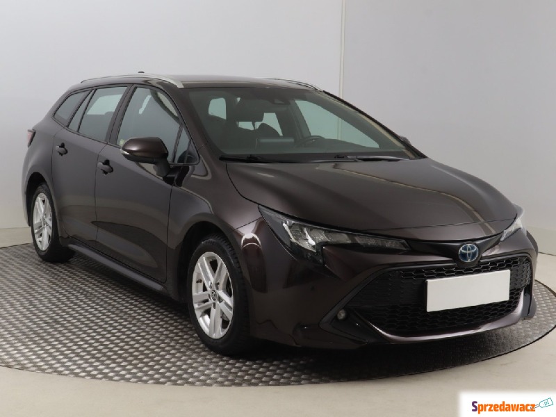 Toyota Corolla  Kombi 2022,  1.8 benzyna, automat - Na sprzedaż za 81 999 zł - Bielany Wrocławskie