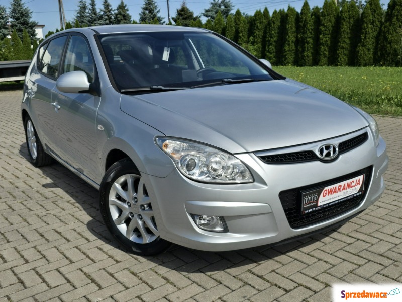 Hyundai i30  Hatchback 2007,  1.6 benzyna - Na sprzedaż za 12 900 zł - Kutno