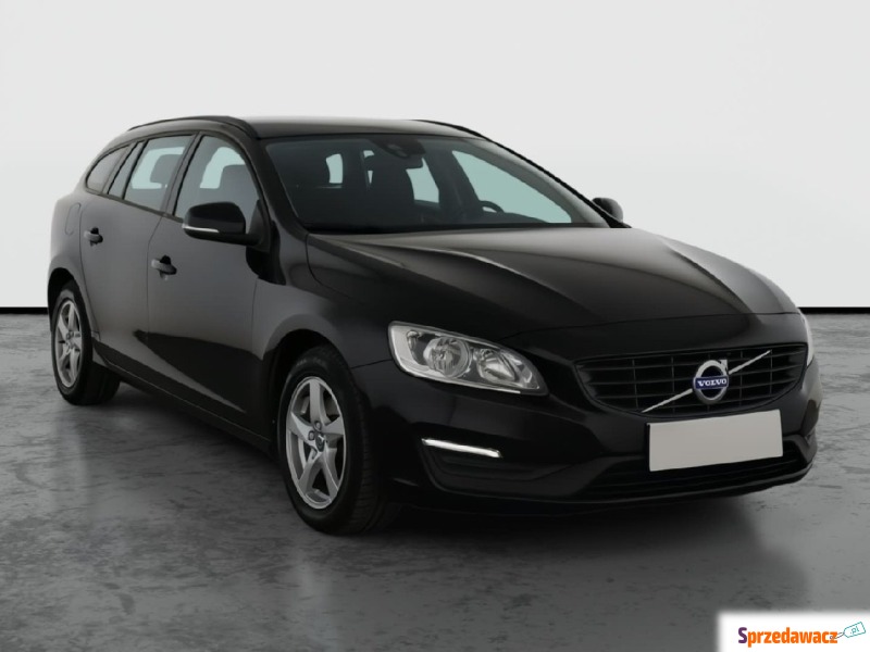 Volvo V60  Kombi 2018,  2.0 diesel - Na sprzedaż za 26 999 zł - Piaseczno