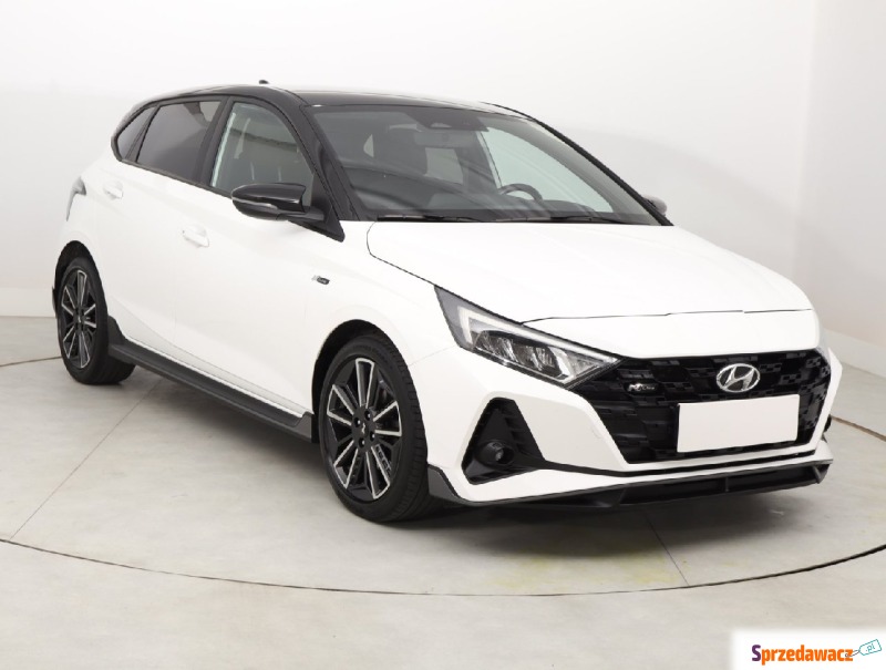 Hyundai i20  Hatchback 2022,  1.0 benzyna, automat - Na sprzedaż za 63 999 zł - Piaseczno