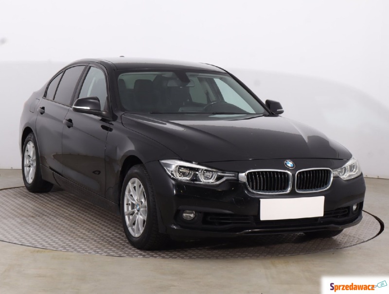 BMW Seria 3  Liftback 2018,  1.5 benzyna, automat - Na sprzedaż za 51 999 zł - Szczecin