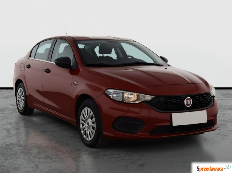 Fiat Tipo  Liftback 2016,  1.4 benzyna+LPG - Na sprzedaż za 32 999 zł - Piaseczno