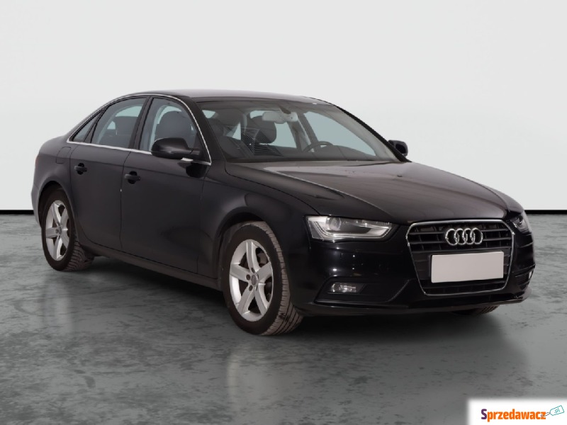 Audi A4  Liftback 2012,  2.0 diesel, automat - Na sprzedaż za 32 999 zł - Kielce