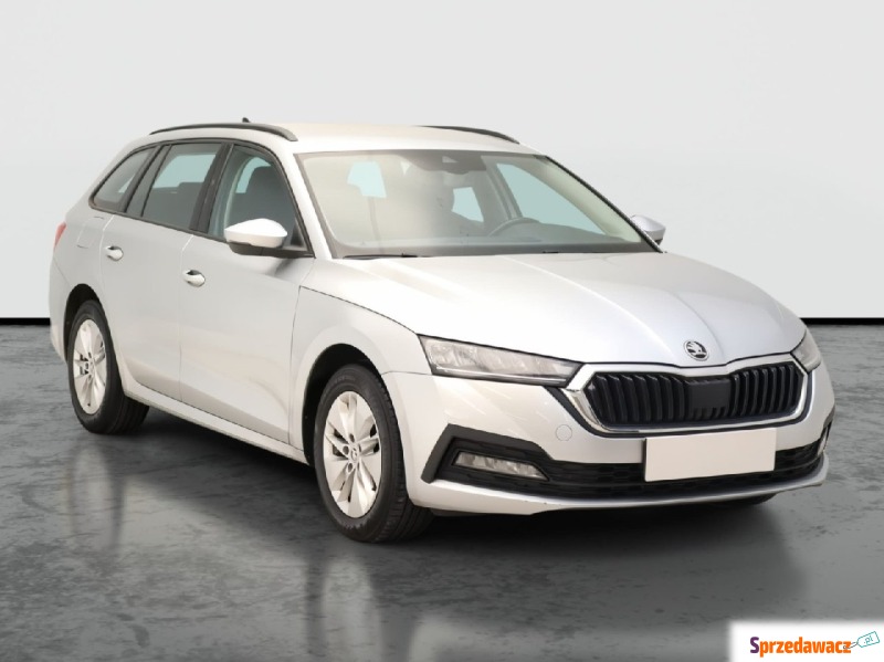 Skoda Octavia  Kombi 2022,  2.0 diesel - Na sprzedaż za 72 999 zł - Zabrze