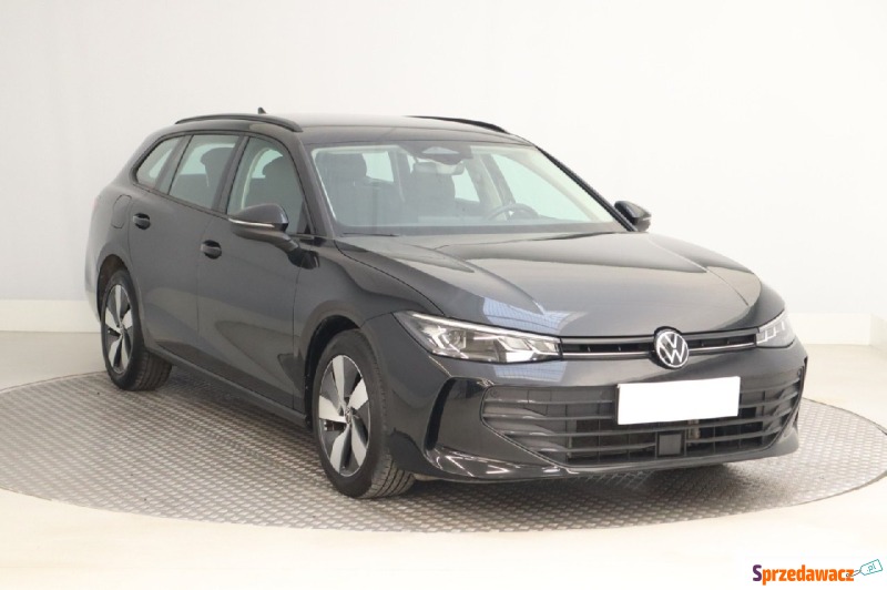 Volkswagen Passat  Kombi 2024,  1.5 benzyna, automat - Na sprzedaż za 123 999 zł - Zabrze