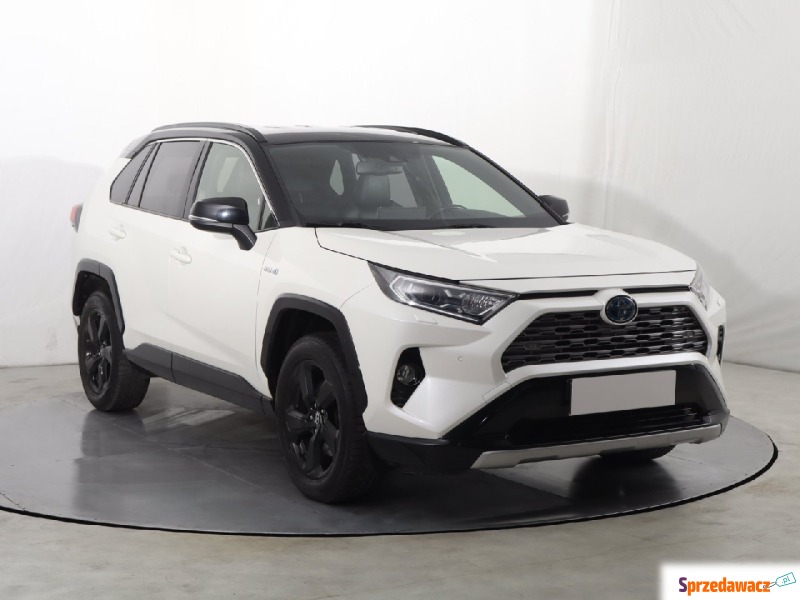 Toyota   SUV 2019,  2.5 benzyna, automat - Na sprzedaż za 119 999 zł - Katowice