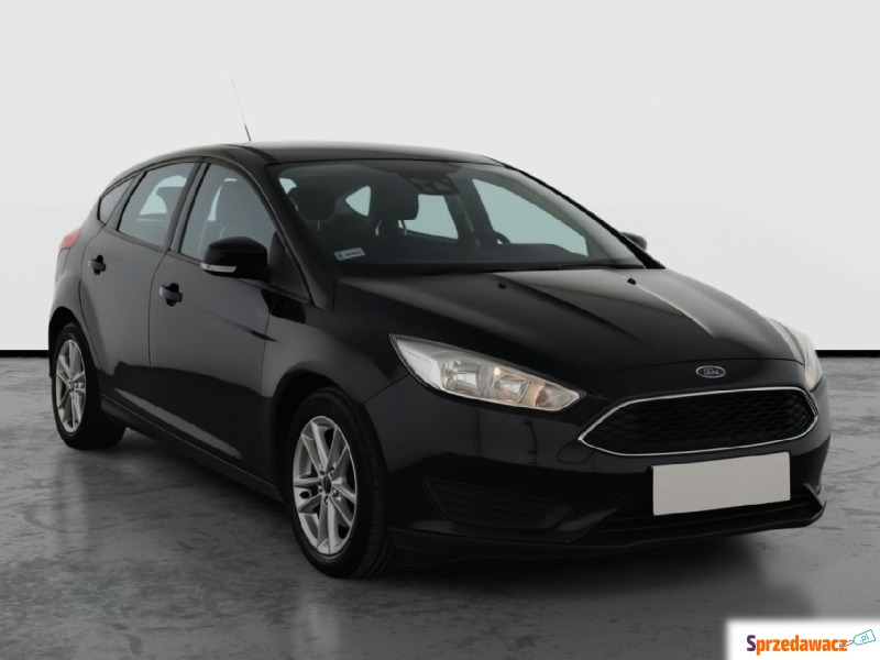 Ford Focus  Hatchback 2015,  1.0 benzyna - Na sprzedaż za 26 999 zł - Piaseczno
