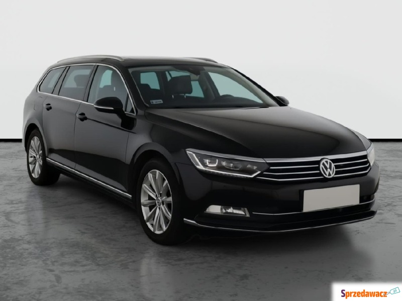 Volkswagen Passat  Kombi 2015,  2.0 diesel, automat - Na sprzedaż za 39 999 zł - Piaseczno