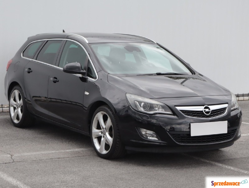Opel Astra  Kombi 2011,  1.6 benzyna+LPG, automat - Na sprzedaż za 23 999 zł - Lublin