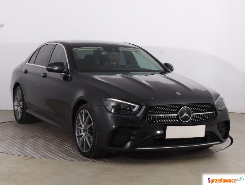 Mercedes - Benz E-klasa  Liftback 2020,  2.0 diesel, automat - Na sprzedaż za 134 999 zł - Kraśnik