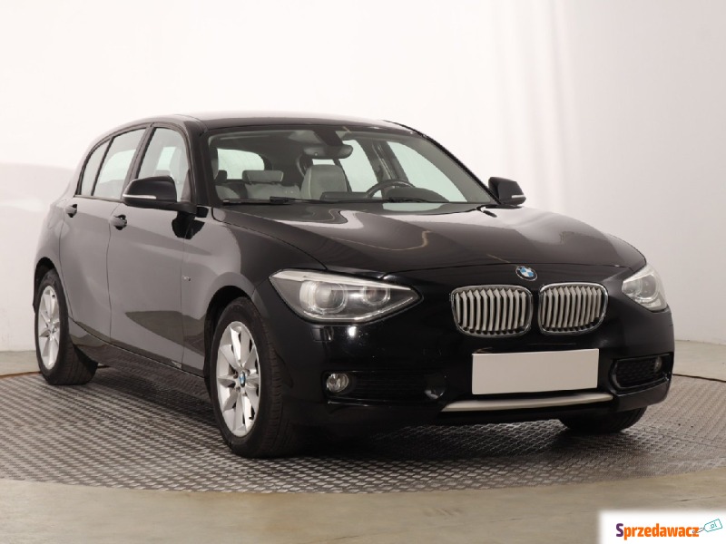 BMW Seria 1  Hatchback 2012,  2.0 diesel - Na sprzedaż za 27 499 zł - Katowice