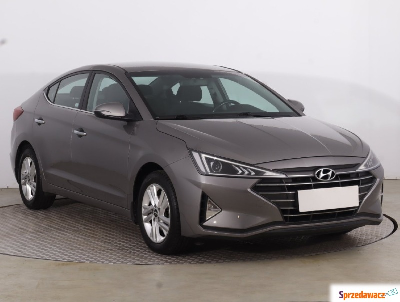 Hyundai Elantra  Liftback 2019,  1.6 benzyna - Na sprzedaż za 44 999 zł - Częstochowa