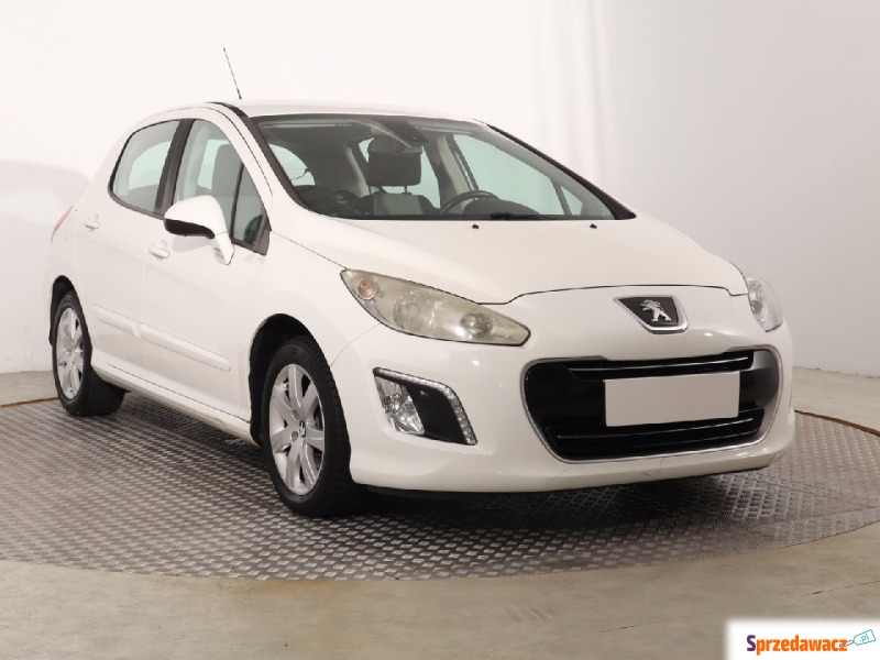 Peugeot 308  Hatchback 2013,  1.6 diesel - Na sprzedaż za 13 499 zł - Katowice