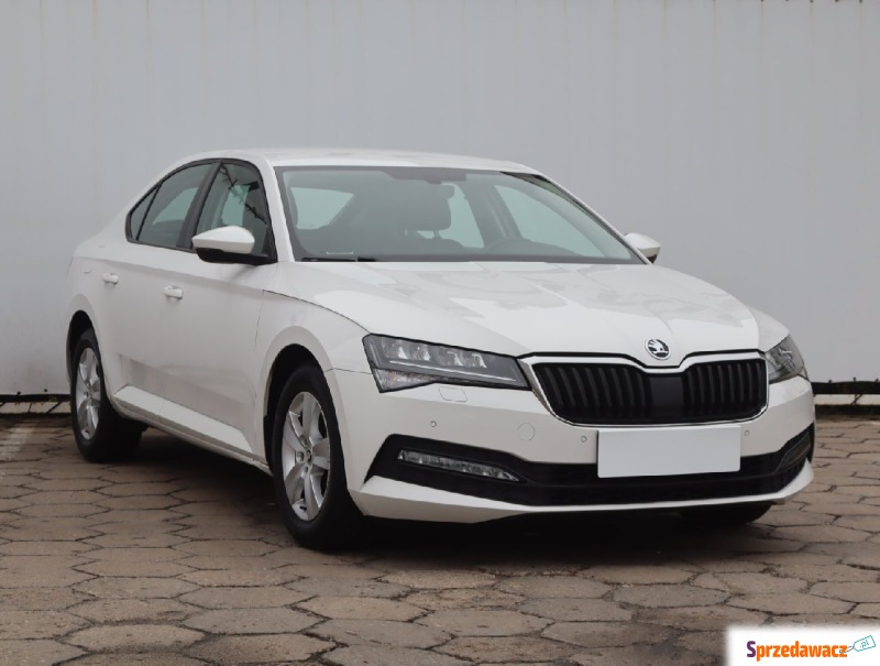 Skoda Superb  Liftback 2021,  1.5 benzyna - Na sprzedaż za 61 999 zł - Łódź