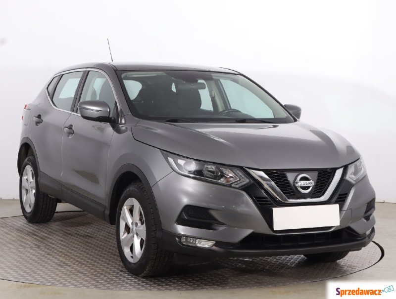 Nissan Qashqai  SUV 2017,  1.2 benzyna - Na sprzedaż za 44 499 zł - Koszalin
