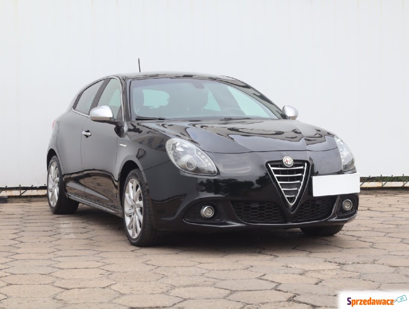 Alfa Romeo Giulietta  Hatchback 2014,  1.4 benzyna - Na sprzedaż za 37 999 zł - Łódź