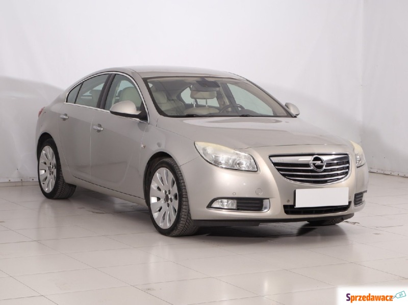 Opel Insignia  Liftback 2009,  1.8 benzyna - Na sprzedaż za 17 999 zł - Wrocław