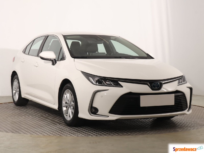 Toyota Corolla  Liftback 2022,  1.8 benzyna, automat - Na sprzedaż za 71 999 zł - Katowice