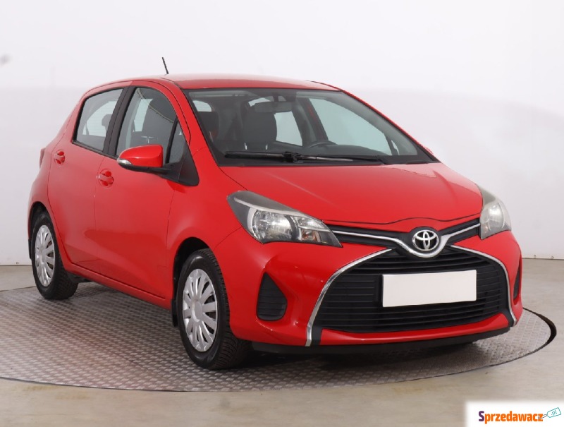 Toyota Yaris  Hatchback 2014,  1.0 benzyna - Na sprzedaż za 30 499 zł - Żory