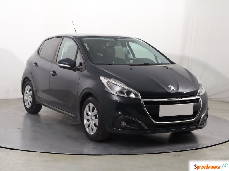 Peugeot 208  Hatchback 2019,  1.2 benzyna - Na sprzedaż za 30 999 zł - Katowice