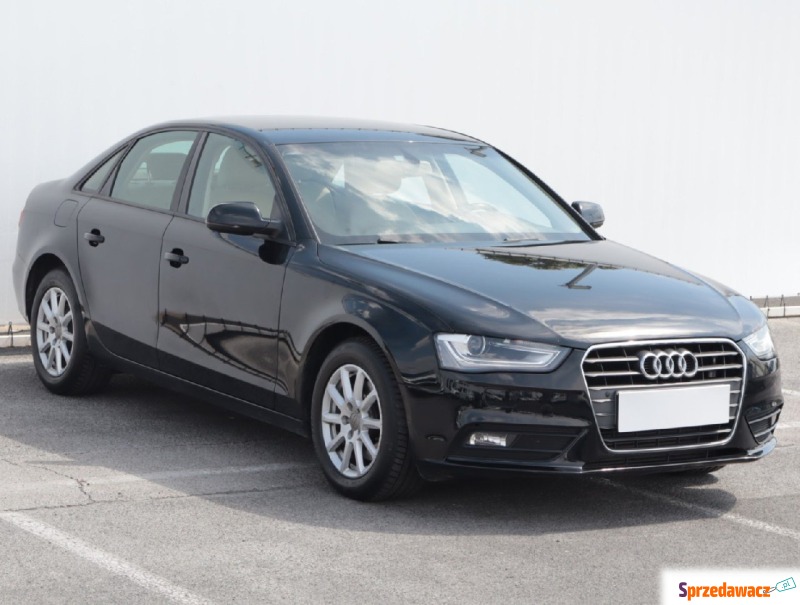 Audi A4  Liftback 2014,  1.8 benzyna - Na sprzedaż za 42 999 zł - Lublin