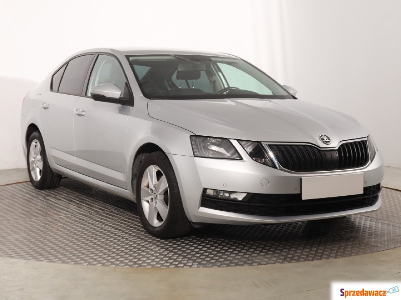 Skoda Octavia  Hatchback 2018,  1.4 benzyna - Na sprzedaż za 42 999 zł - Katowice