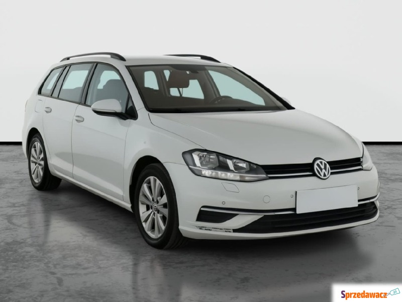Volkswagen Golf  Kombi 2020,  1.6 diesel - Na sprzedaż za 41 499 zł - Piaseczno