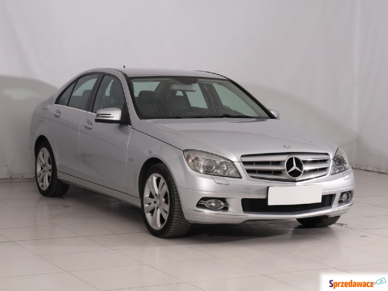 Mercedes - Benz C-klasa  Liftback 2009,  1.8 benzyna - Na sprzedaż za 24 499 zł - Tarnów