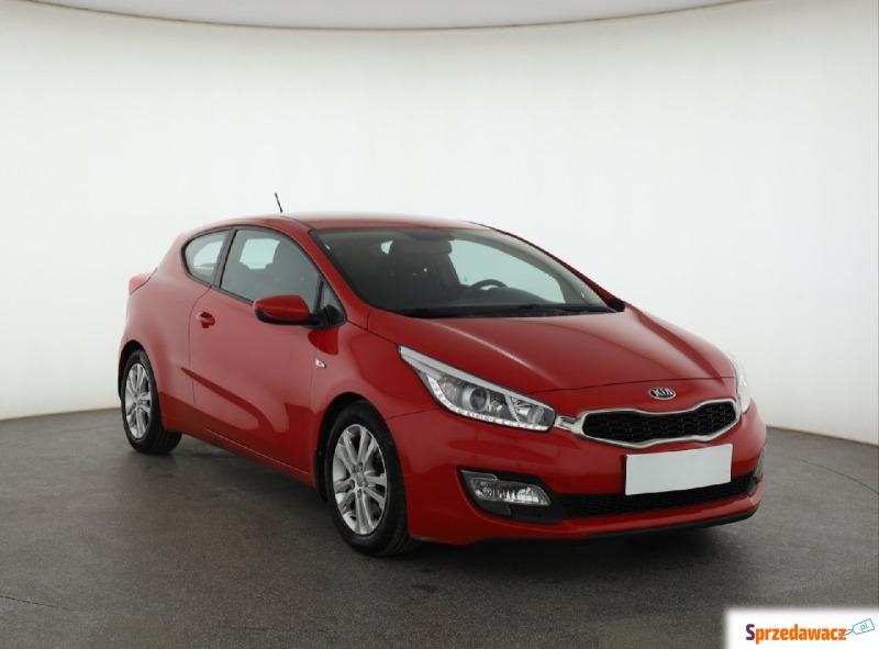 Kia   Hatchback 2014,  1.6 benzyna - Na sprzedaż za 15 999 zł - Piaseczno