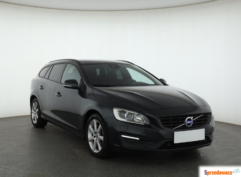 Volvo V60  Kombi 2016,  2.0 diesel, automat - Na sprzedaż za 38 999 zł - Piaseczno