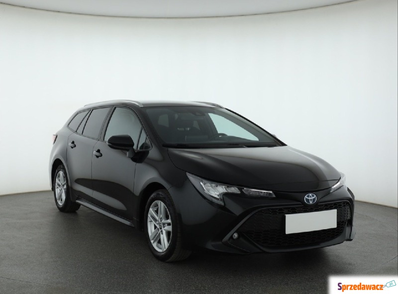 Toyota Corolla  Kombi 2022,  1.8 benzyna, automat - Na sprzedaż za 75 999 zł - Piaseczno