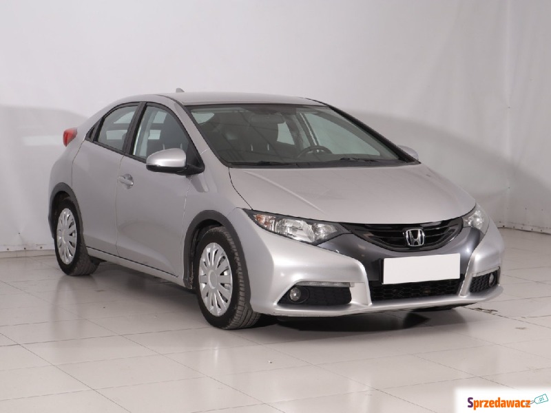 Honda Civic  Hatchback 2012,  1.8 benzyna - Na sprzedaż za 29 499 zł - Poznań
