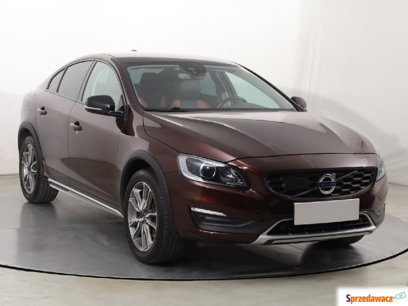 Volvo S60  Liftback 2018,  2.0 benzyna, automat - Na sprzedaż za 79 999 zł - Katowice