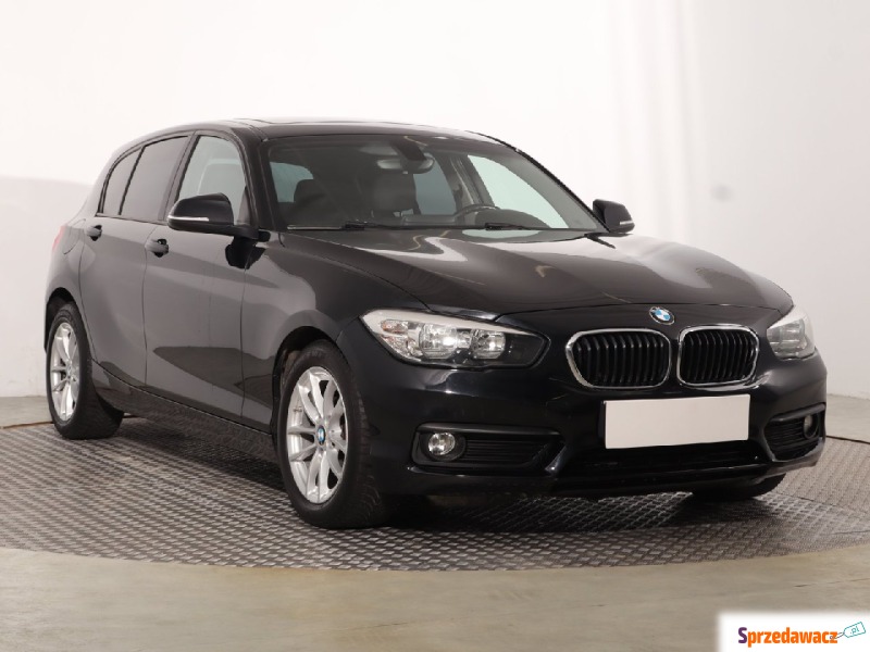BMW Seria 1  Hatchback 2017,  1.5 benzyna - Na sprzedaż za 41 999 zł - Katowice
