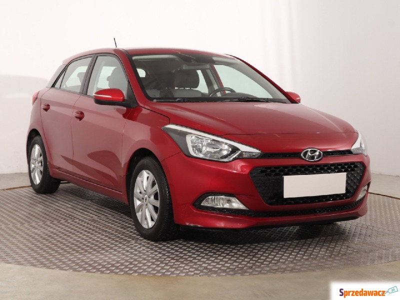 Hyundai i20  Hatchback 2017,  1.2 benzyna - Na sprzedaż za 31 999 zł - Katowice