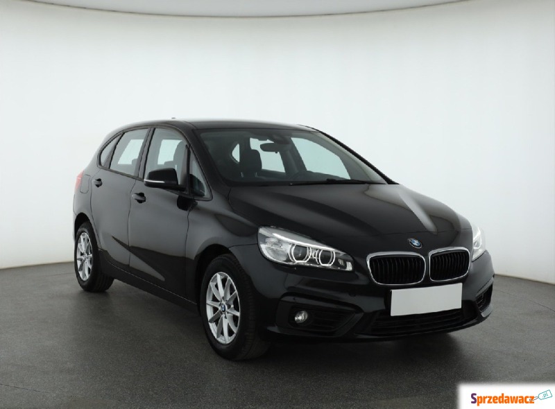 BMW Seria 2  SUV 2017,  1.5 diesel - Na sprzedaż za 42 999 zł - Piaseczno