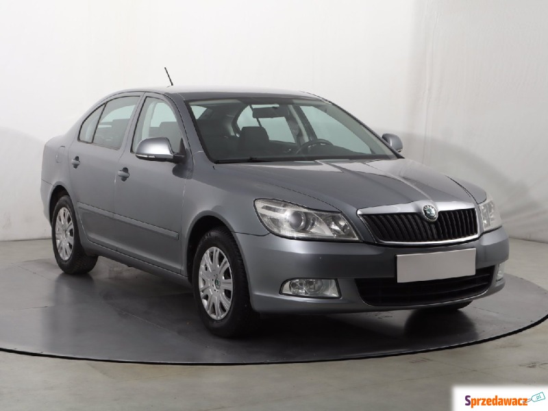 Skoda Octavia  Hatchback 2012,  1.4 benzyna - Na sprzedaż za 15 999 zł - Katowice