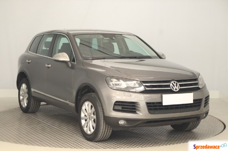 Volkswagen Touareg  SUV 2010,  3.0 diesel, automat - Na sprzedaż za 40 999 zł - Zabrze