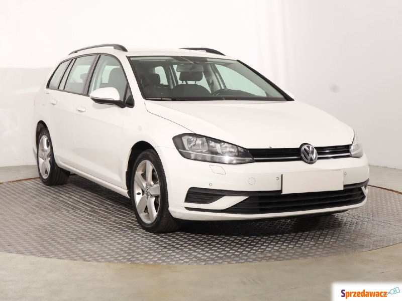 Volkswagen Golf  Kombi 2018,  1.6 diesel - Na sprzedaż za 26 999 zł - Katowice