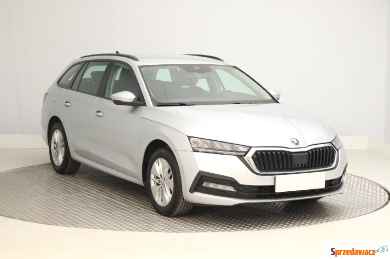 Skoda Octavia  Kombi 2022,  2.0 diesel - Na sprzedaż za 67 999 zł - Zabrze