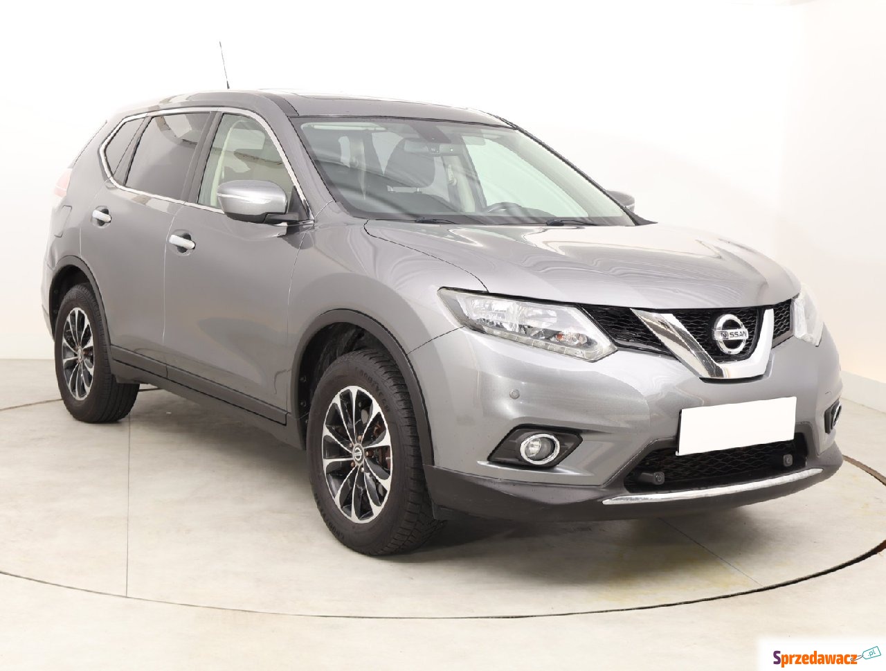 Nissan X-Trail 2015
