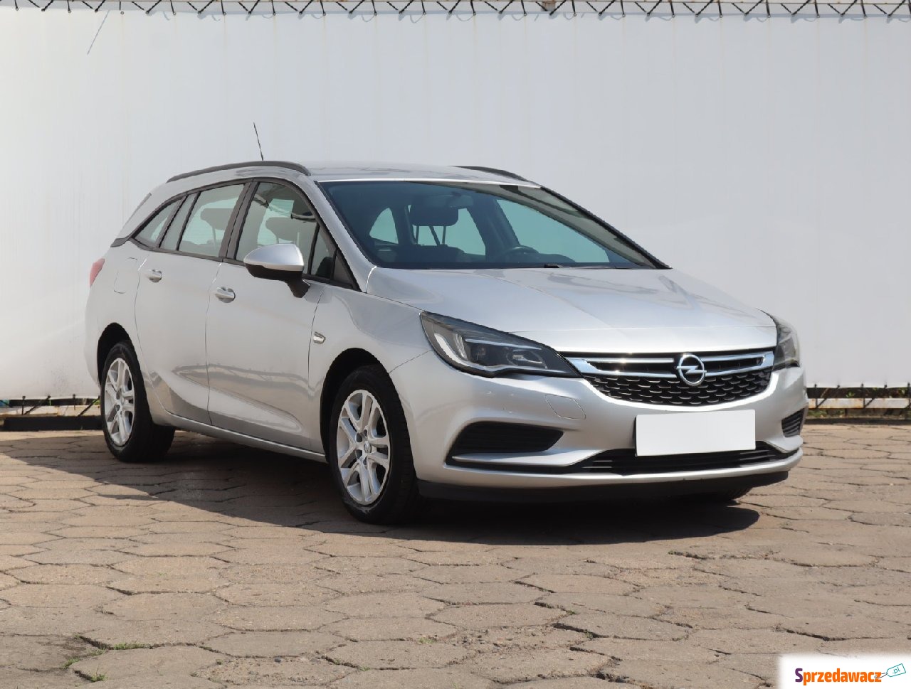 Opel Astra 2016