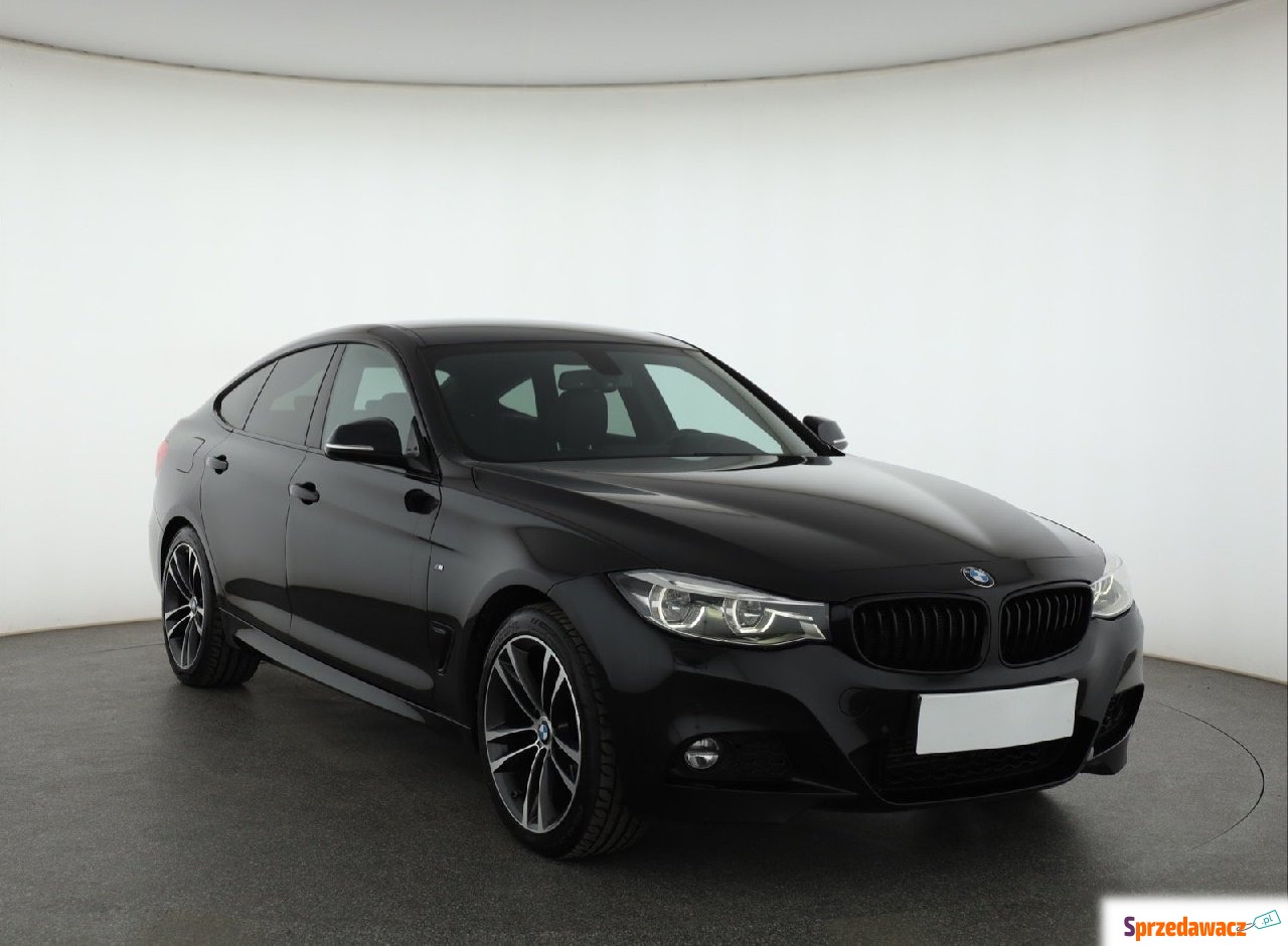 BMW Seria 3 2019